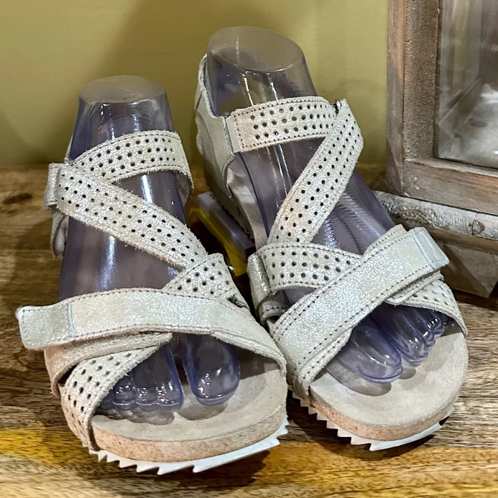 EUC Josef Seibel “Krystal” Comfort Sandal; Spirit of Nature Collection Sz 37/6.5 - Picture 1 of 13